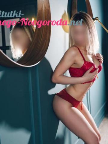 Виолетта Штучная фото 3